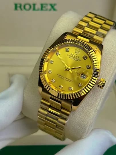 Женские наручные часы с коробкой, сертификатом и подарочным пакетом — VAQTWAT-40W0112-ЖЕЛТ