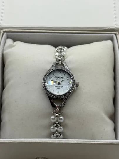 Женские часы с камнями, подарок девушке — 2199-BRASLET-СЕРЫЙ