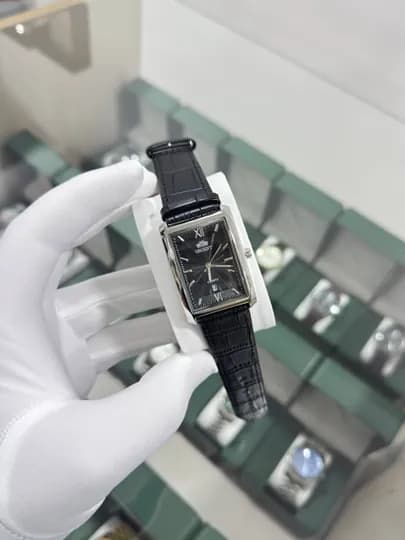 Мужские наручные часы Orient с кварцевым механизмом, в классическом стиле — BRANDLU-ORIENTKVARSMEX001002BATERYS-ЧЕРНСТЕ
