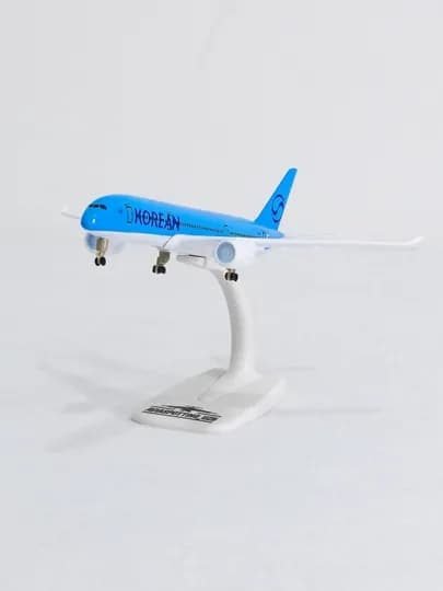 Модель самолёта Airbus A350, Korean Air в новой ливрее, 20 см, Металл+пластик, Шасси — SPOTUZB-AIRBUSA350KOREANAIRHL851520SM