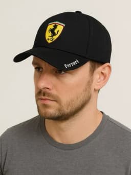 Кепка бейсболка Ferrari