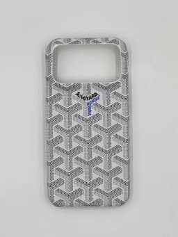 Современный чехол в стиле Goyard для iPhone серии 13–17 — IFIXMOB-GYRDNEW-БЕЛЫЙ-13MAX
