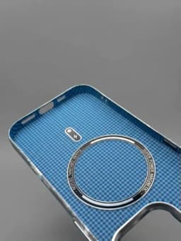Чехол Luxo Karbon с волнистым морским декором для iPhone 11–17 Pro, Pro Max, Air — XUPSOAT-Luxochexol-ЧЕРН-L15pro