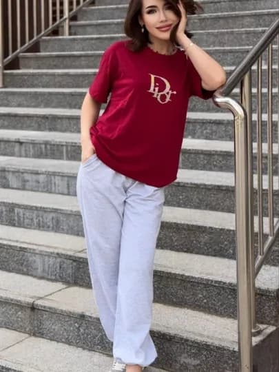 Женский костюм oversize Dior, двойка, футболка и джоггеры — FEMMEGL-ДИОР-БОРДОВ-Freesize