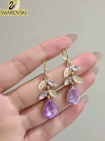 Серьги с фиолетовым камнем