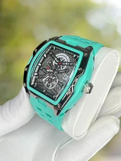 Richard Mille erkaklar qo‘l soati, sana ko‘rsatkichi bilan
