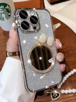 Чехол на iPhone с косметическим зеркалом